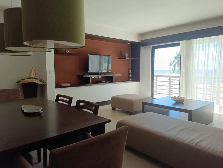 Aldea Thai Beachfront Apartamento Playa del Carmen